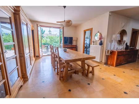 vente maison 8 pièces 200 m² à la varenne saint hilaire (94210)  1 045 000 €