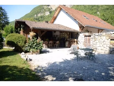 maison de luxe à vendre à doussard