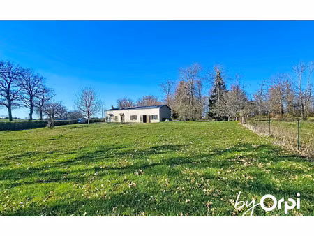 maison charensat m² t-4 à vendre  65 000 €