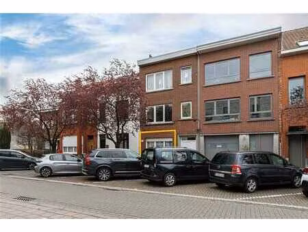 opbrengsteigendom (a)