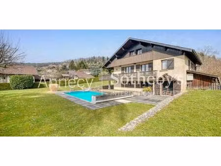 maison avec piscine et jardin pringy (74)