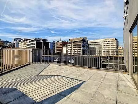 quartier europpéen - appartement 2ch - parking