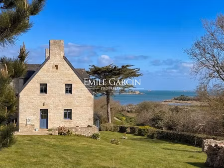 vente maison 8 pièces 172 m² à plougrescant (22820)  1 320 000 €