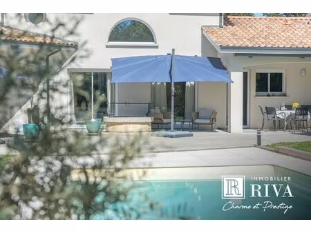 maison de luxe à vendre à cénac