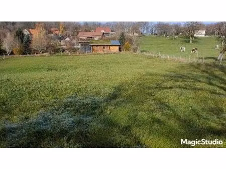 terrain borné de 1 190 m² à sainte anne à 30 min de pontarlier