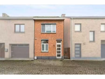 maison prête à emménager près du centre