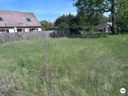 terrain les mureaux 730 m2