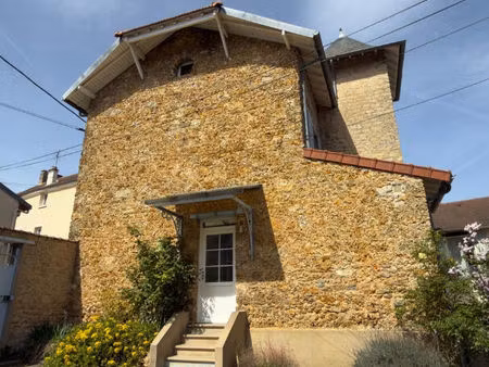 belle maison 3 chambres à bouafle