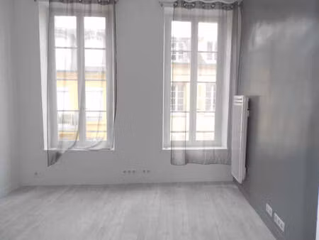 studio st germain en laye - 1 pièce(s) - 19.68 m2