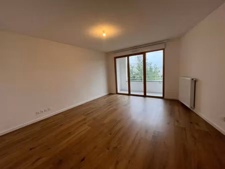 location appartement 3 pièces 65 m² à cornebarrieu (31700)