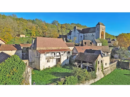 vente maison 6 pièces 180 m² coly-saint-amand (24290)