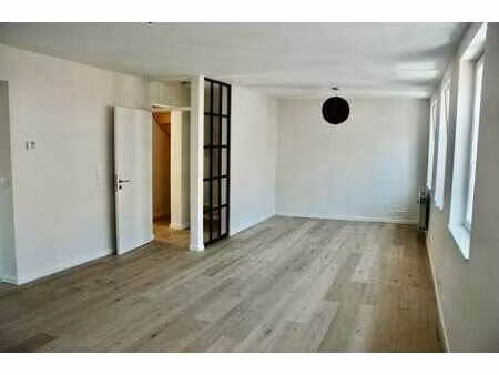 appartement 3 chambres duplex  terrasse  peb b