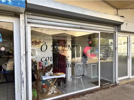 vente commerce 44 m² sainte-foy-lès-lyon (69110)
