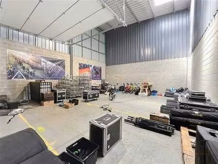 entrepôt de 90 m² proche du centre de namur