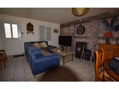 maison abbeville 81.18 m² t-3 à vendre  222 600 €