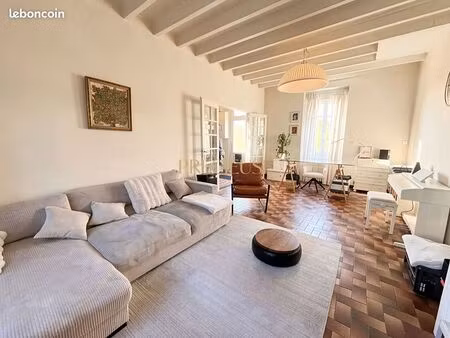 maison 6 pièces 146 m²