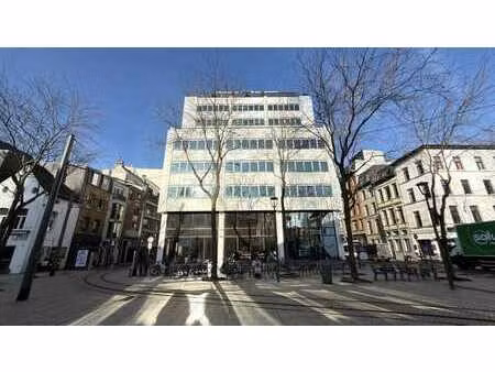 bureau avec équipements à louer à the beacon anvers