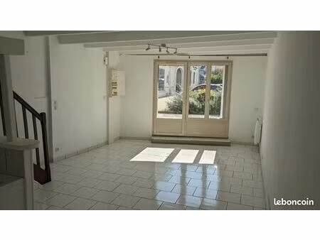 maison 2 pièces 56 m²