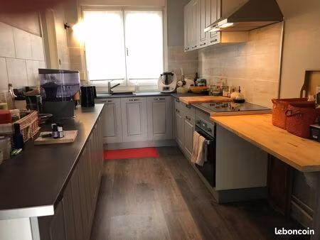 appartement t4 63 m² - chauffage collectif - charges comprises (l'eau froide et chaude  le