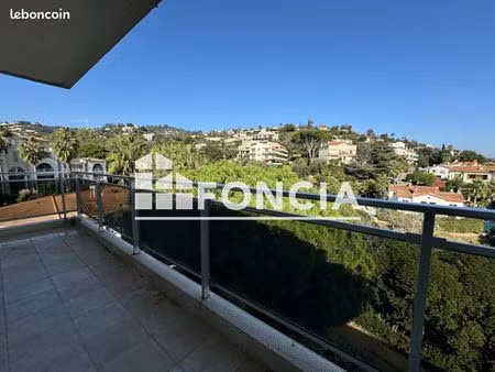 appartement 2 pièces 54 m²