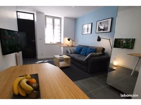 joli studio meublé indépendant centre montargis