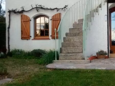 petite maison  dépendances+terrain