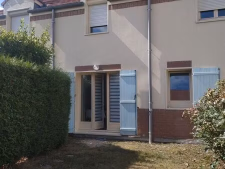 t4 meublé (3 chambres) avec jardin et box proche de lille