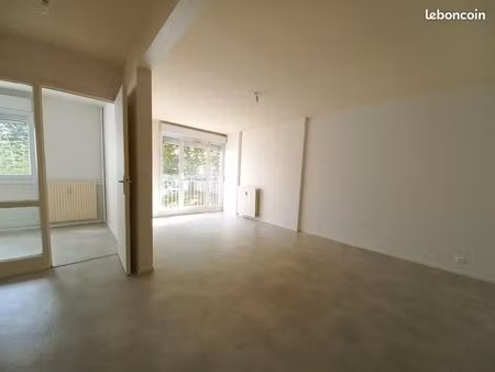 appartement 3 pièces 65 m²