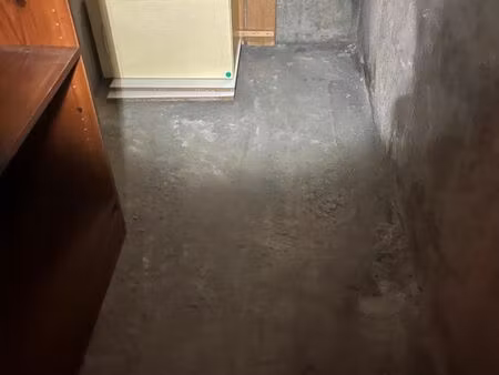 cave à louer 75013 70 euro