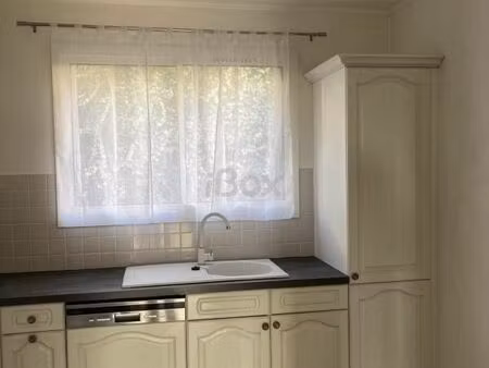 appartement 4 pièces 92 m²