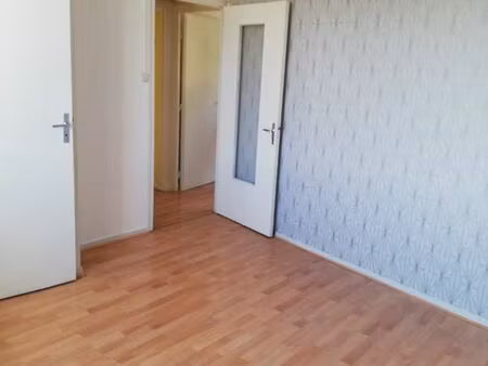 f2 au centre de pont de cheruy 38230