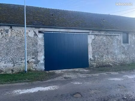 box de stockage/ dépôt/ garde meuble