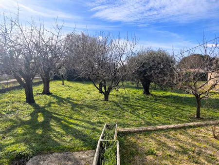 beauvoisin : terrain constructible de 300 m2 entièrement viabilisé