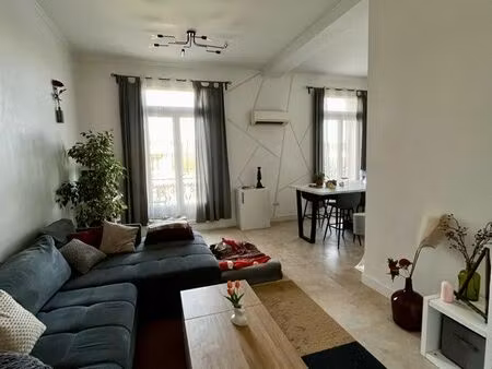 t2 68 m² rénové – 3 balcons – centre saint-jean-de-védas – tram à 3 min