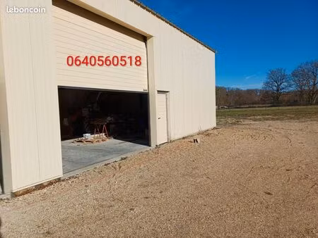 local artisanal  box de stockage hangar