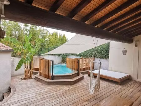 particulier vend charmante maison de 72 m² avec piscine et garage