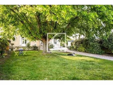 vente maison aux hauts d'anjou (49330) : à vendre / 273m² les hauts d'anjou