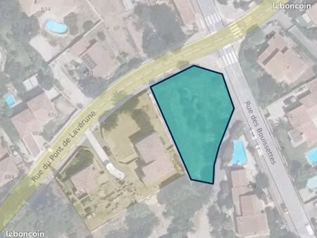 terrain à vendre montpellier 867 m²