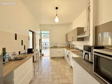 appartement 5 pièces 121 m²