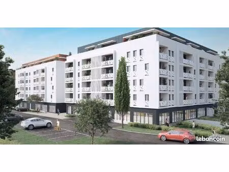 local commercial 48 m²