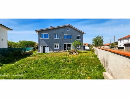 maison à vendre 10 pièces aureilhan (65) composée de 2 appartements indépendants