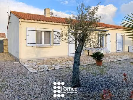 vente maison aux sables-d'olonne (85100) : à vendre / 80m² les sables-d'olonne