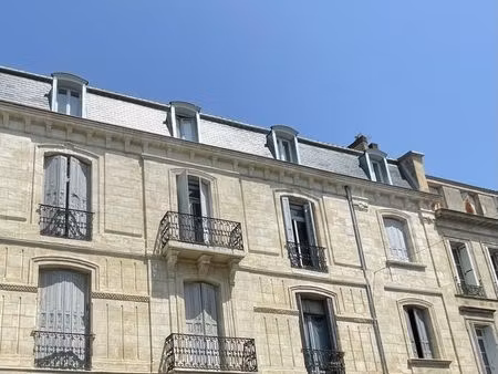 local 77 m² bordeaux