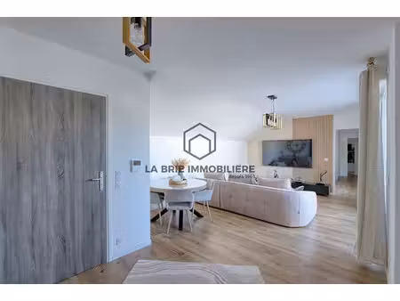 vente appartement 5 pièces 83 m² à brie-comte-robert (77170)  349 000 €