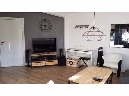 75017 - rue pouchet / av de clichy - 2 pieces vide de 41.44 m²