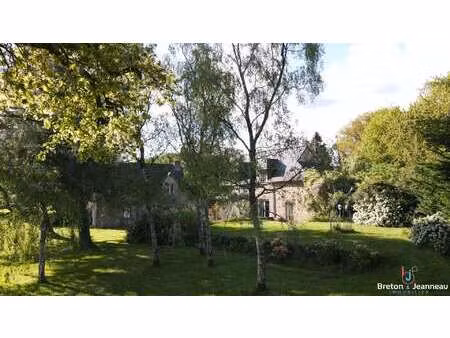 vente maison à évron (53600) : à vendre / 118m² évron