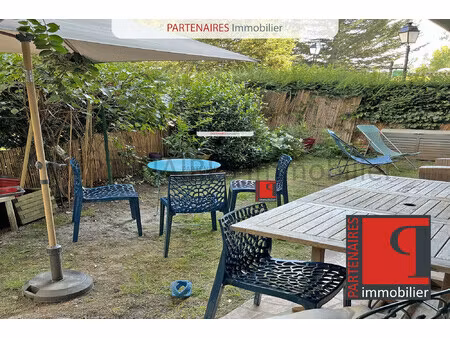 appartement rdj 5 p. 3 chambres - 109 m² - loggia intégrée