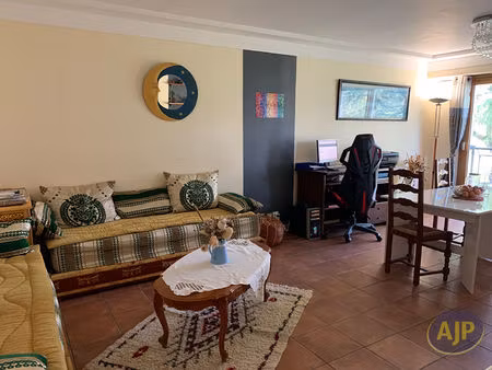 st sebastien / loire. t2 62m²