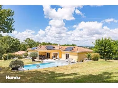 maison contemporaine 2009 — prestations haut de gamme  cadre bucolique