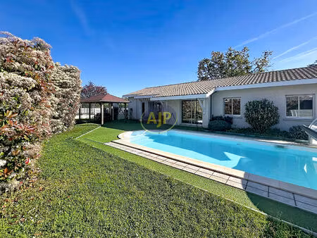mérignac bourran les eyquems maison plain-pied 5 pièce(s) 10 min à pieds tram a alfred de 